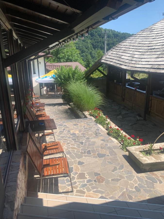 Curtea de Argeş No Comment Rustic酒店 外观 照片